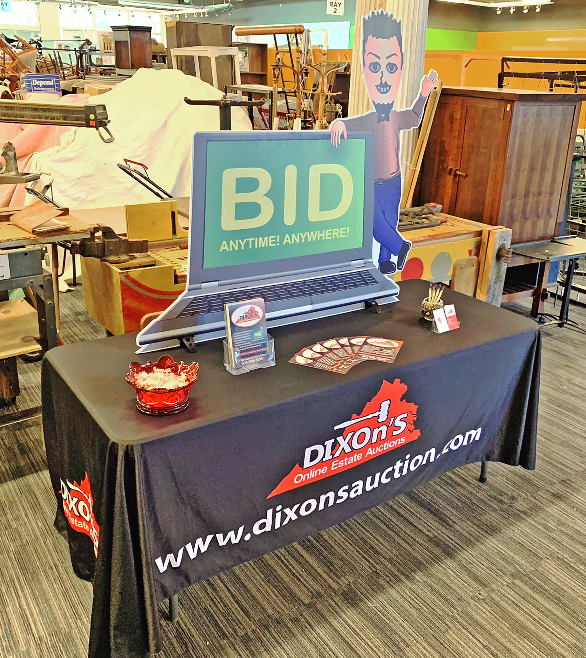 Auction Table Top Sign