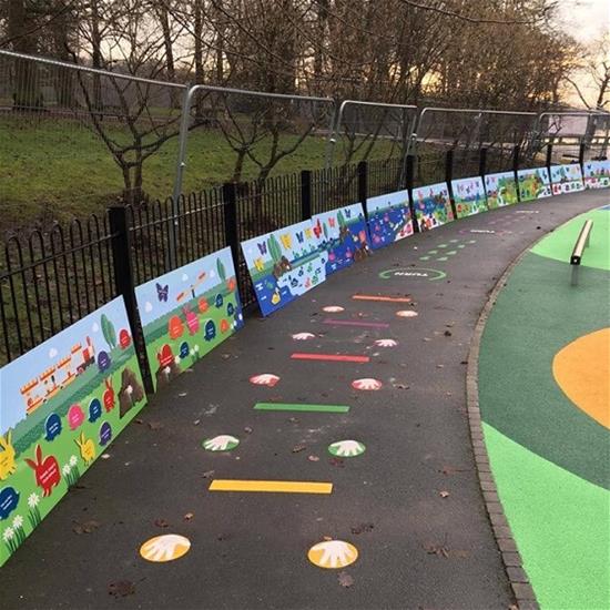 roundhay-park-playground-graphics-install
